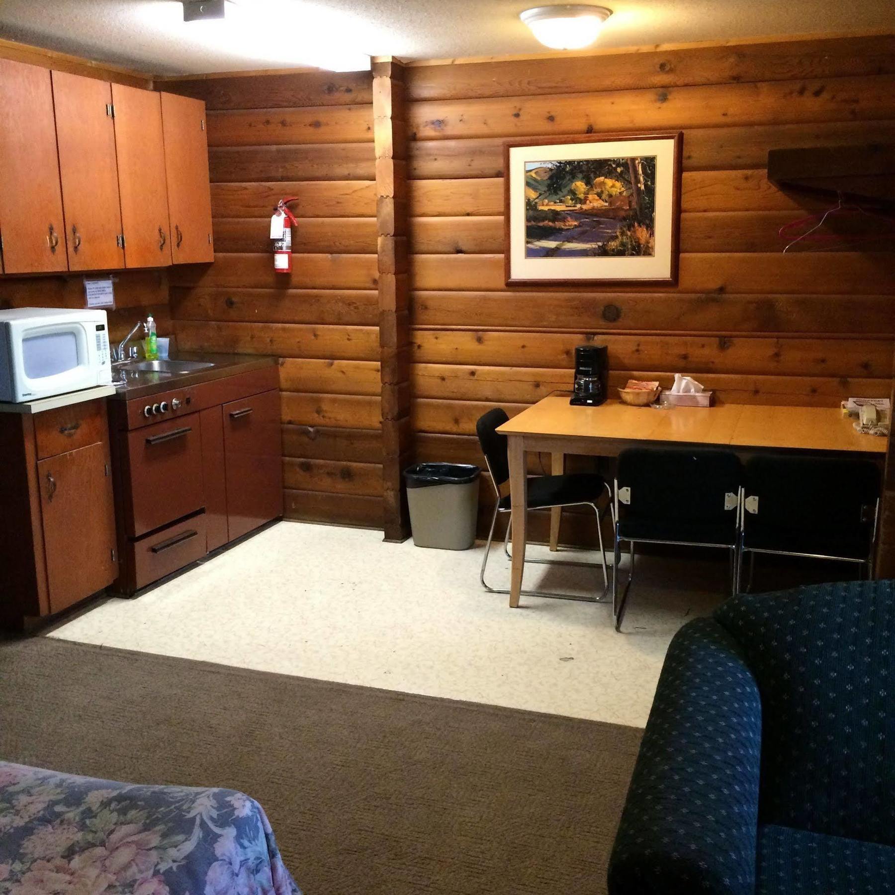 Raccoon Lodge Motel Sylvan Lake Kültér fotó